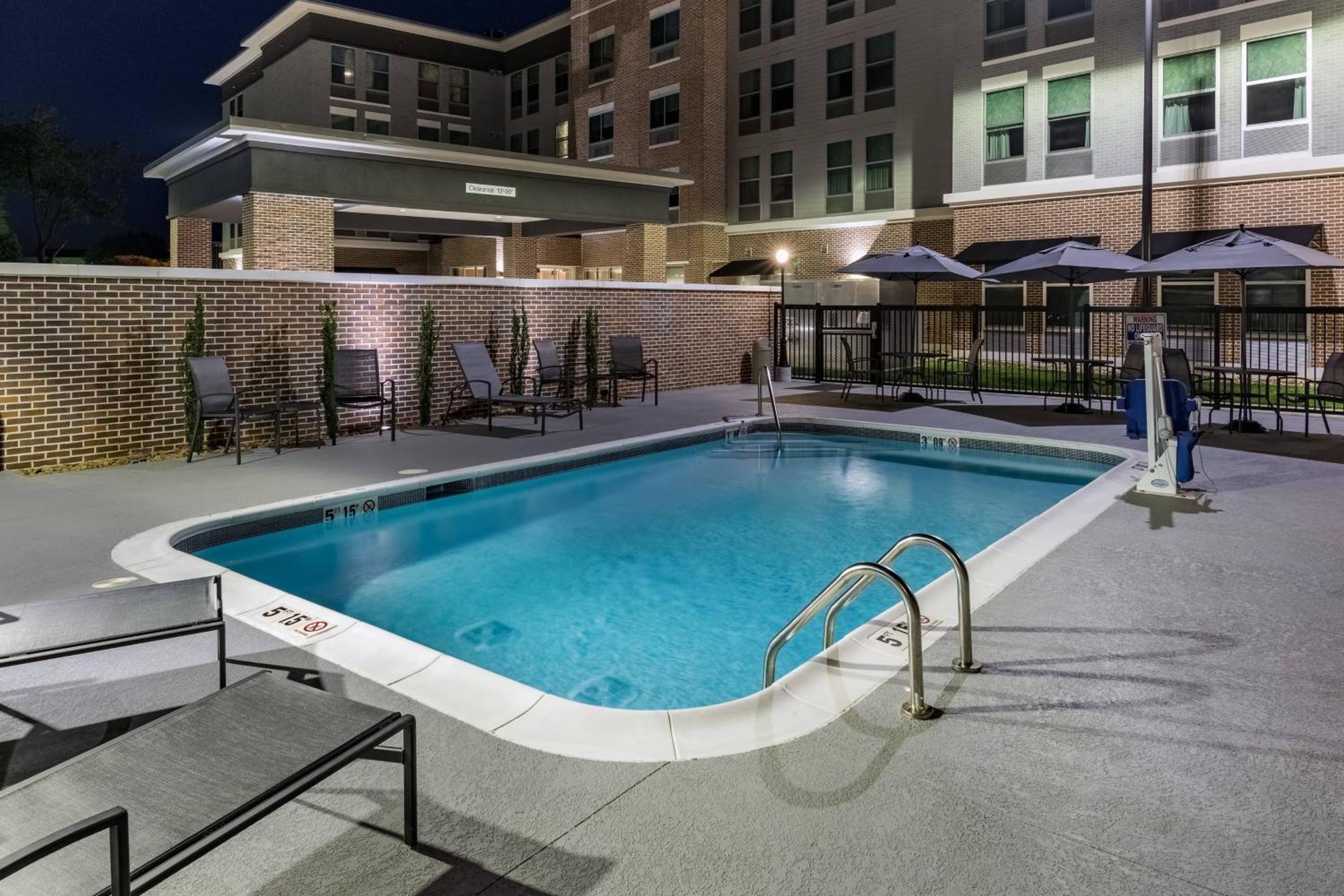 Fairfield Inn & Suites Morganton Historic Downtown Exteriör bild